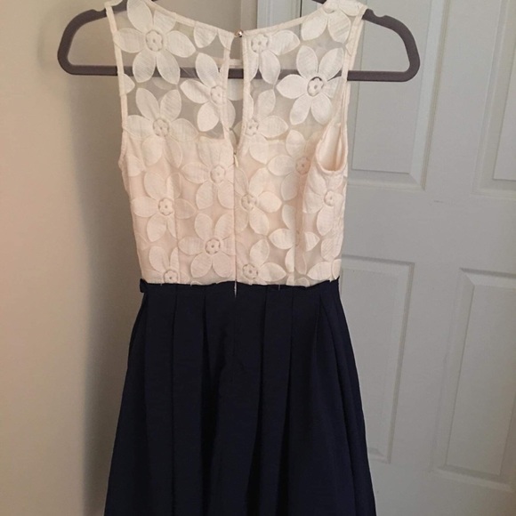 Altard State Dress XS - Picture 2 of 5